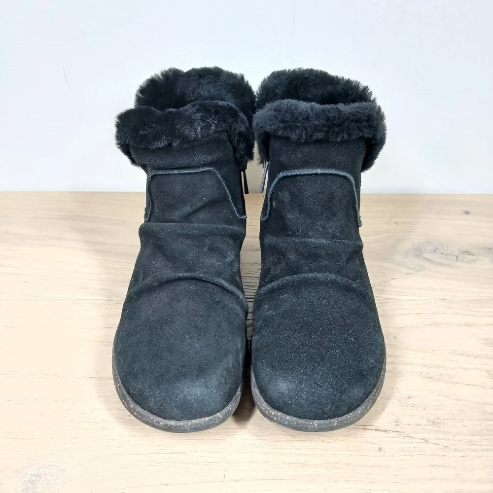 Aetrex Boots Womens 8.5 Black Suede Shearling Side Zip Ankle Winter Boho Comfort